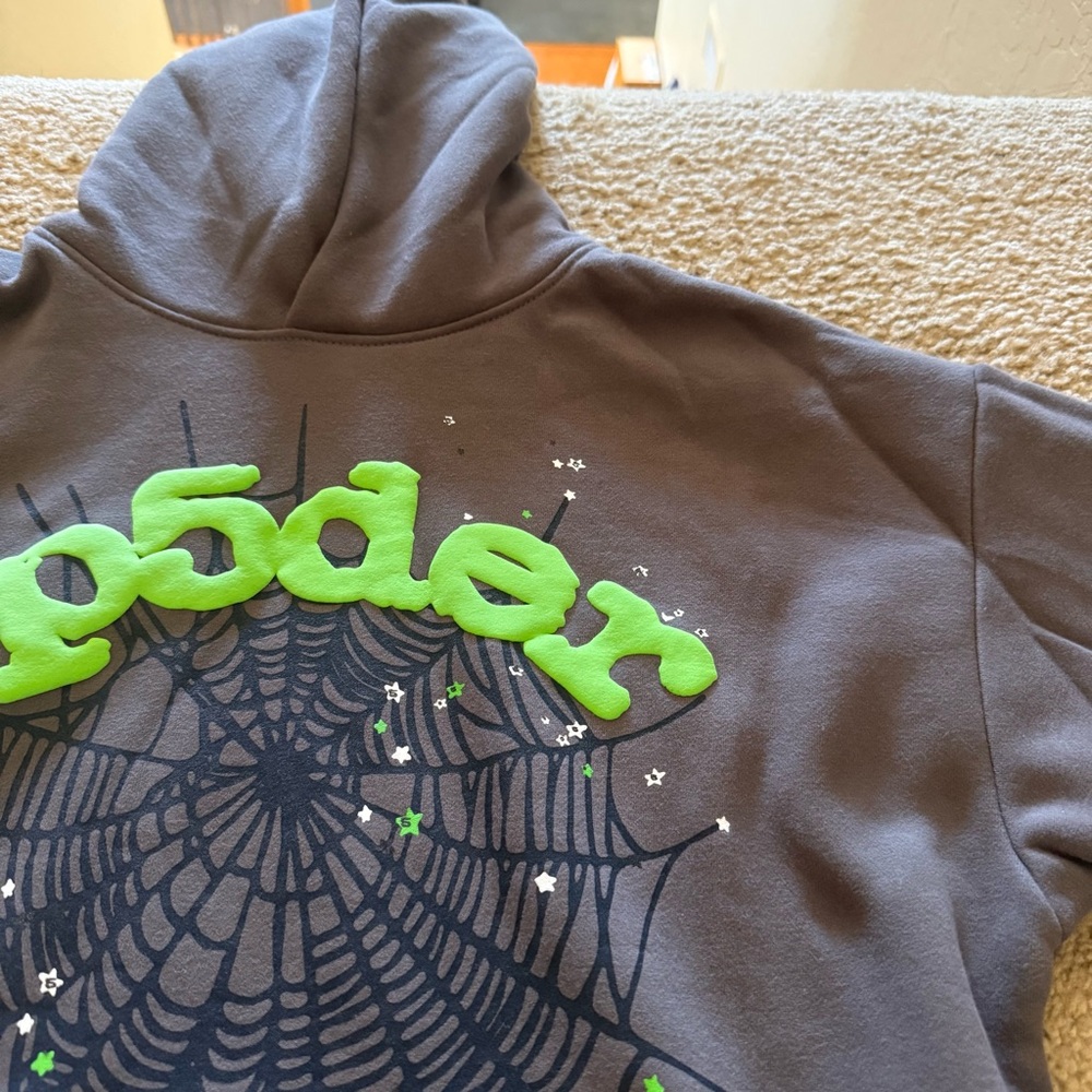 Spyder Gray Hoodie with Green Logo M - Picture 2 of 4